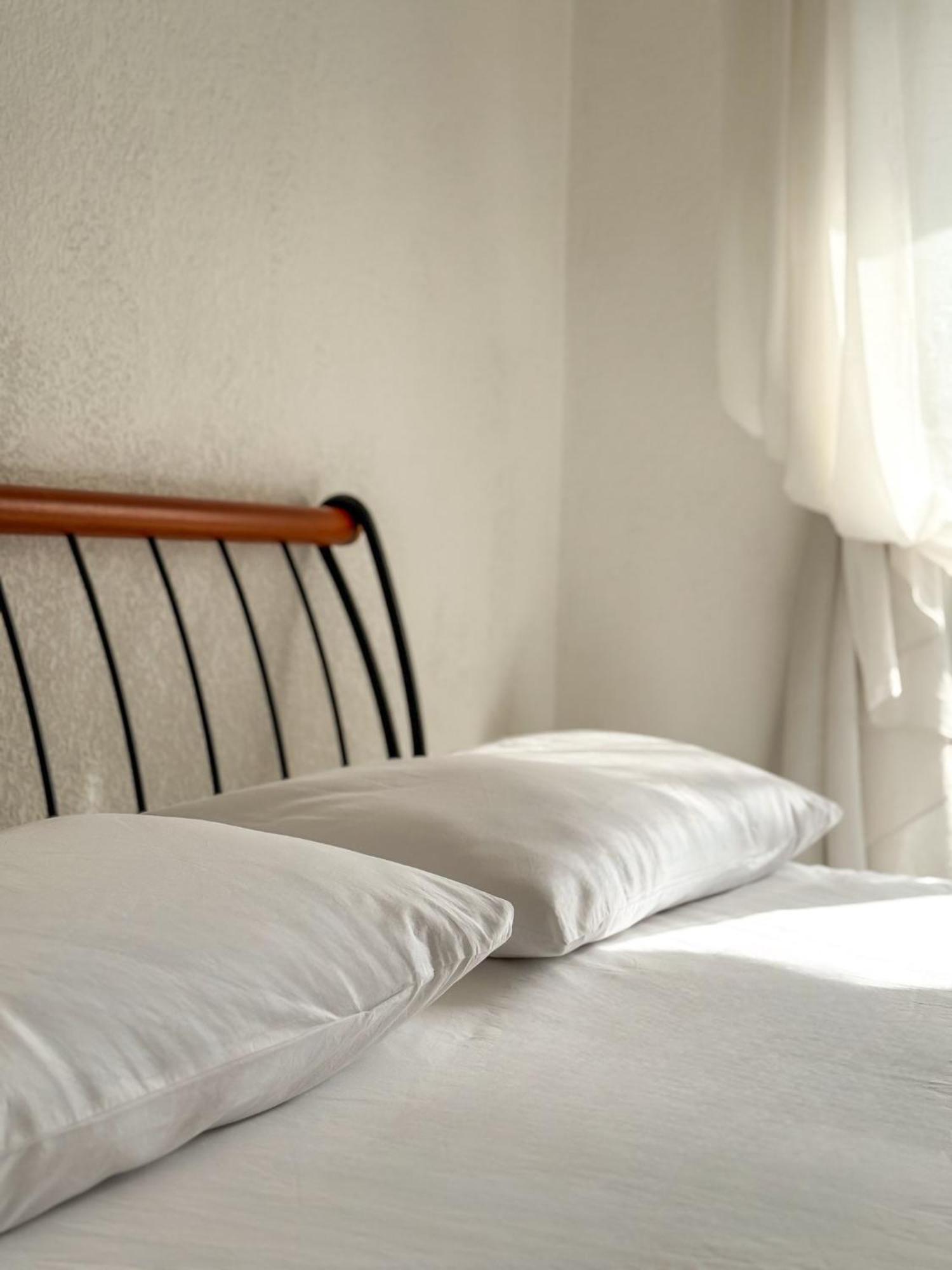 Coquet Appartement Avec Le Terrasse Sur Le Mer 로퀴에브륀캡마르탱 외부 사진