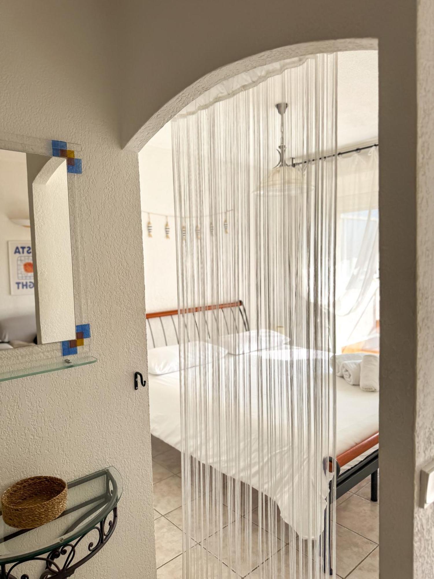 Coquet Appartement Avec Le Terrasse Sur Le Mer 로퀴에브륀캡마르탱 외부 사진